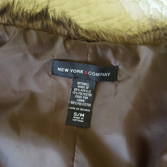 Faux fur vest - Picture 3 of 3